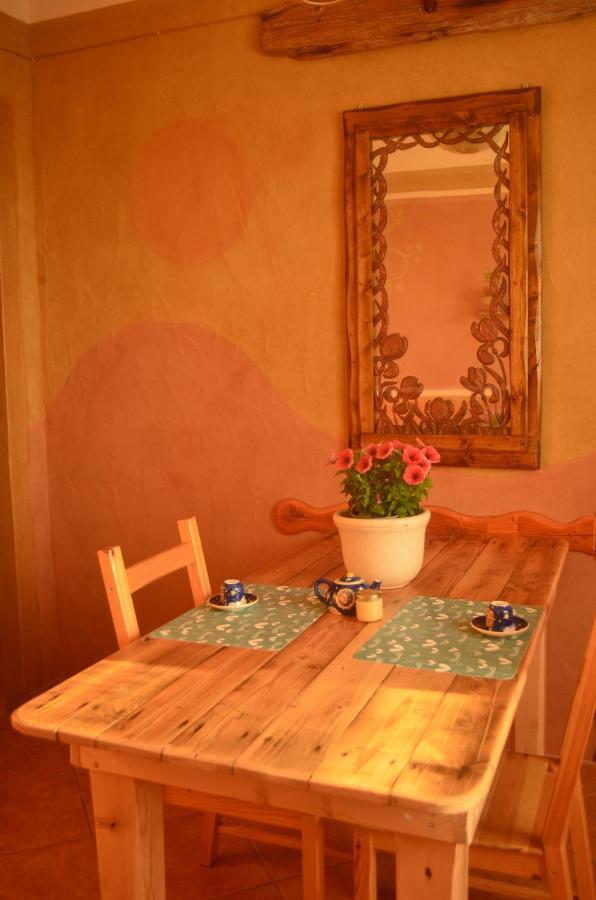 B&B Terra E Paglia Marrùbiu Exterior foto